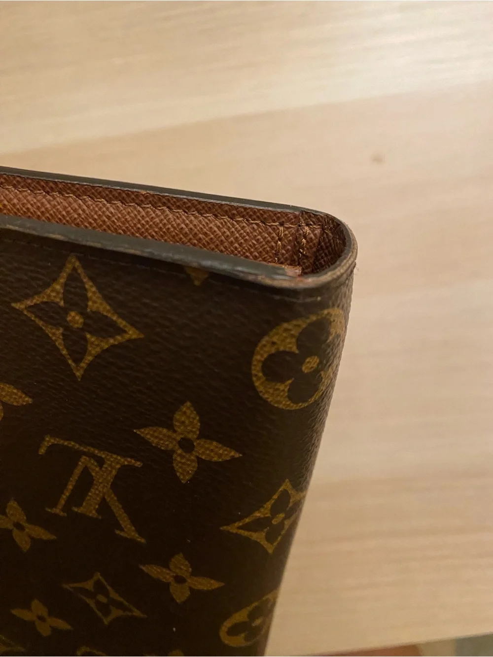 Louis Vuitton Monogram Canvas Brazza Wallet